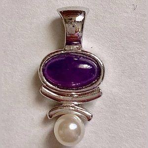 LIA SOPHIA purple and pearl pendant